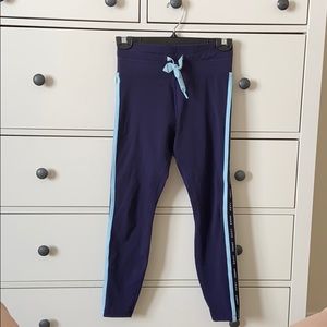 Lorna Jane street style ankle biter leggings